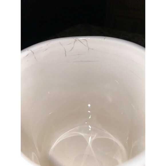 Rae Dunn " MOM " White Coffee MUG by Magenta, Artisan Collection - Picture 4 of 4